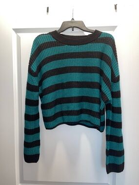 Rue21 Teal & Black Striped Cropped Crewneck Sweater